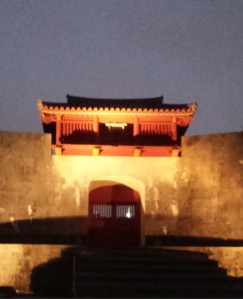 門(ﾗｲﾄｱｯﾌﾟ)②